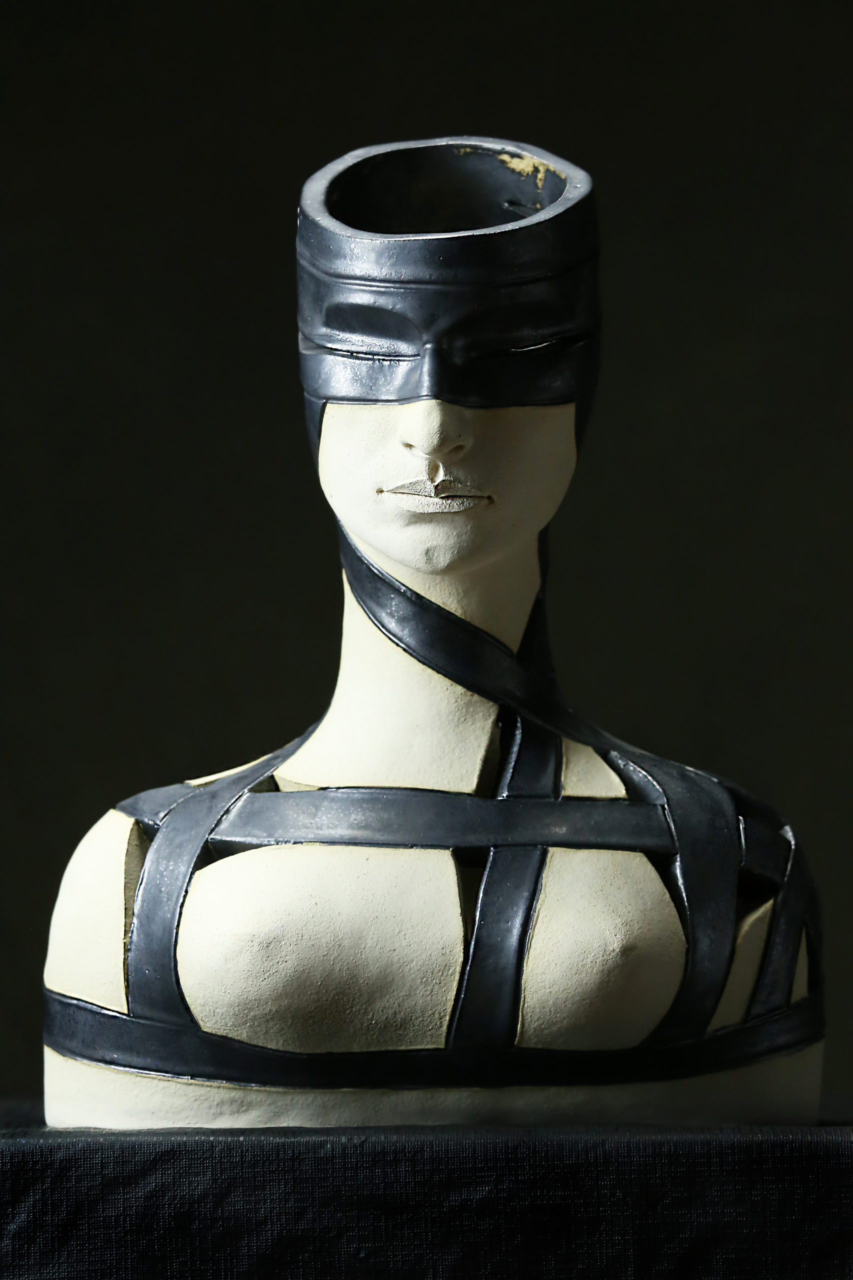 Abstract ceramic busts